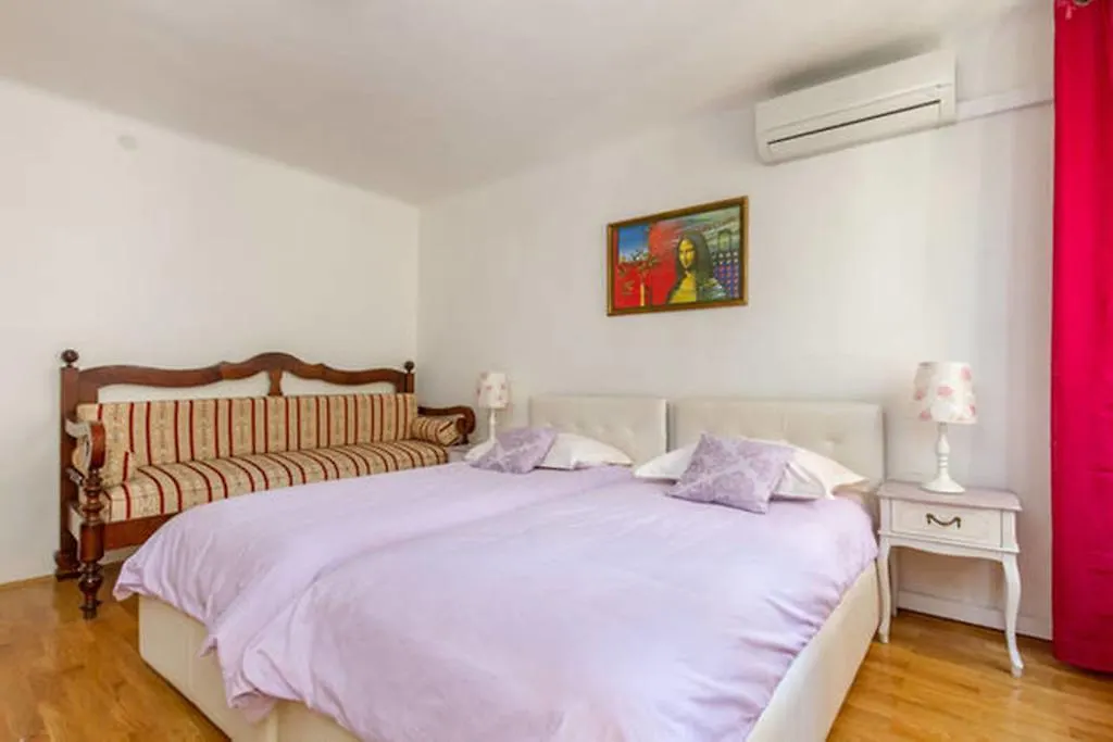 Best Of Split Apartments